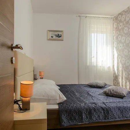 Apartment Aurora Trogir